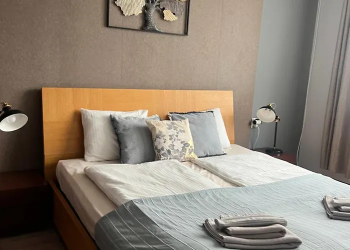 Brand New! 2bdr Lux Rayko Apartament