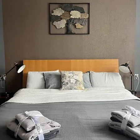 Brand New! 2bdr Lux Rayko Apartament *